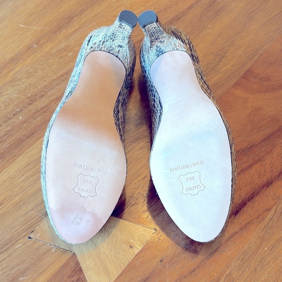 STUART WEITZMAN Plainfield Snake-Print Leather Peep-toe Pumps - Picture 7 of 9